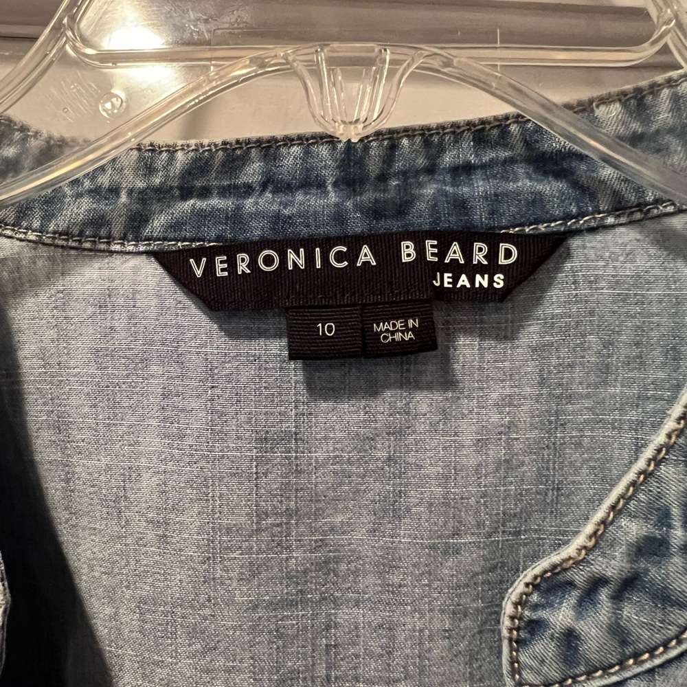 Veronica Beard chambray top - Picture 2 of 3